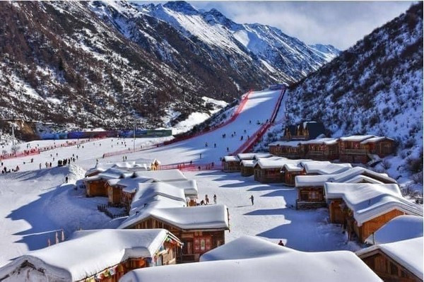 Khu trượt tuyết Gia Cô Sơn